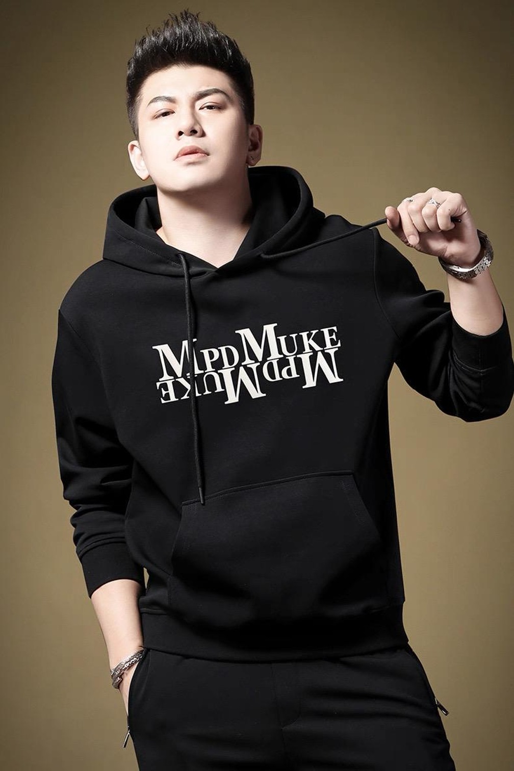 Gents Hoodie for Winter